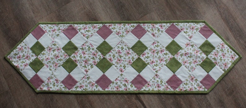 Runner da tavolo 108 cm x 32 cm, patchwork, fatto a mano, unico immagine 4