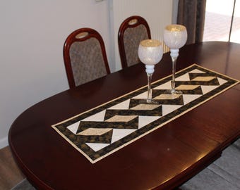 Tafelloper 112 cm x 36 cm, patchwork, handgemaakt