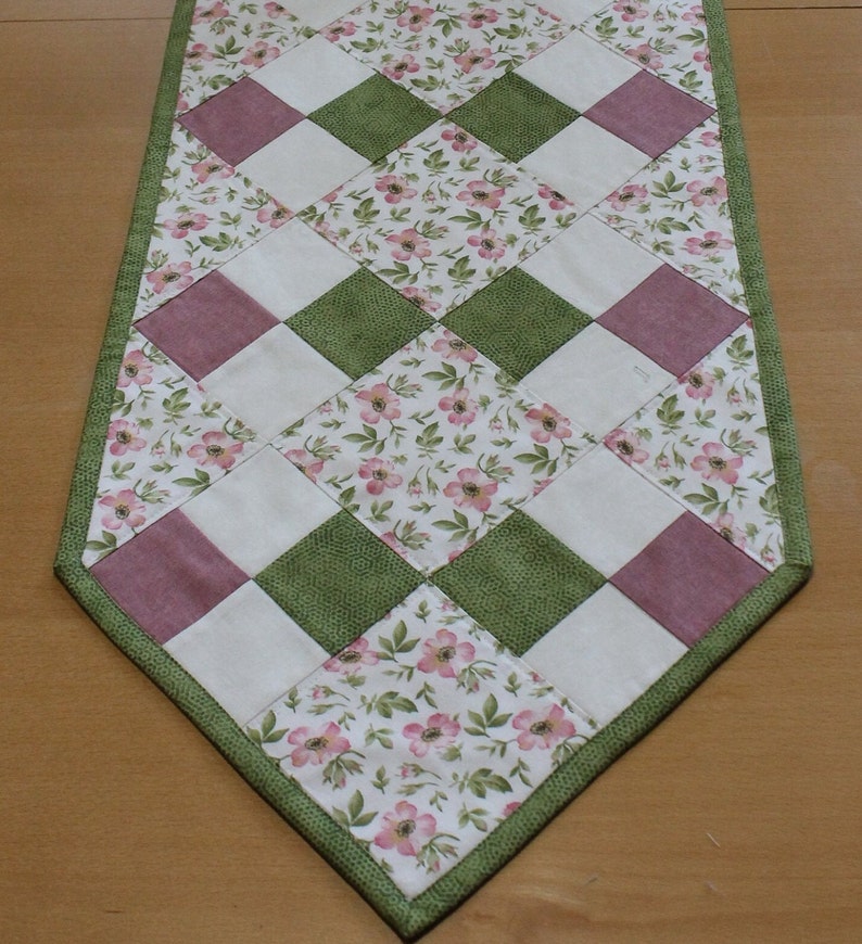 Runner da tavolo 108 cm x 32 cm, patchwork, fatto a mano, unico immagine 5