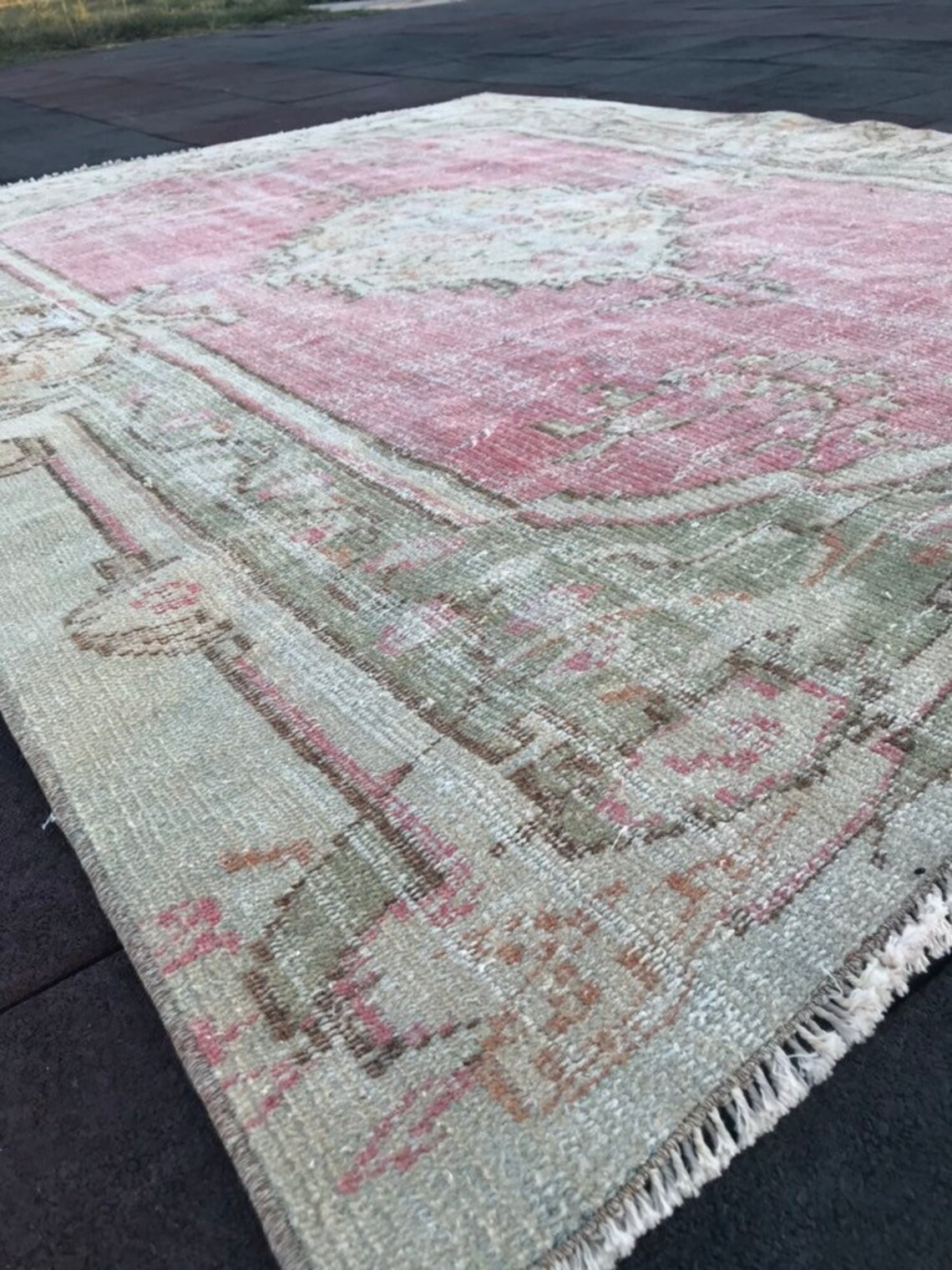 6 ft 7 in x 4 ft 9 in 204 x 150 cm Vintage Rug Hand Made