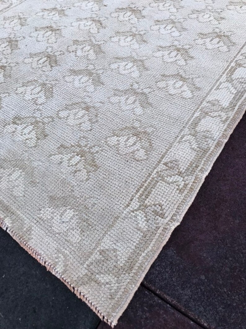 4 ft 9 in x 2 ft 6 in 150 x 79 cm Mini Runner Qushak rug
