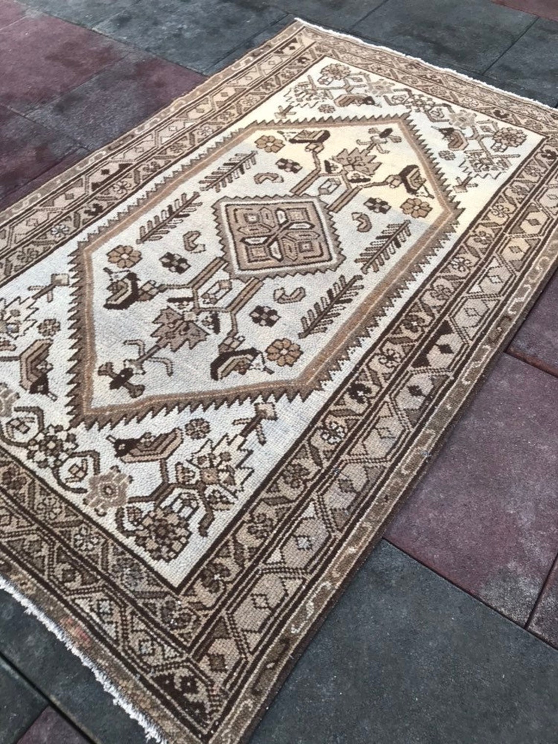 4 ft 9 in x 3 ft 2 in 150 x 97 cm Vintage Rug pastel Rug