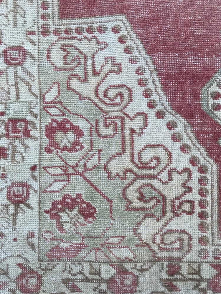 7 ft 6 in x 4 ft 1 in 232 x 125 cm Beatiful pastel colors