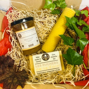 coffret douceur 1 pot de miel 300g + 1 bougie 13cm + 1 savon miel 100g