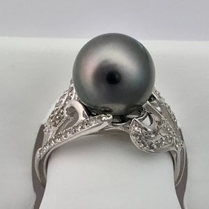 9mm Natural Color Tahitian Cultured Pearl Ring with White Topaz Accent