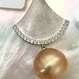 13mm Golden South Sea Cultured Pearl Natural Color Pendant with 925 Silver Rhodium plated