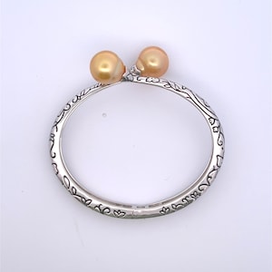 Exquisite Hand-Carved 12mm Golden South Sea Cultured Pearl Bangle