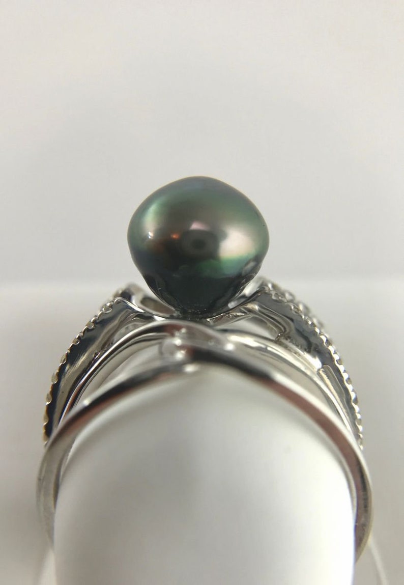 9mm Tahitian Cultured Pearl Ring w White Zircon