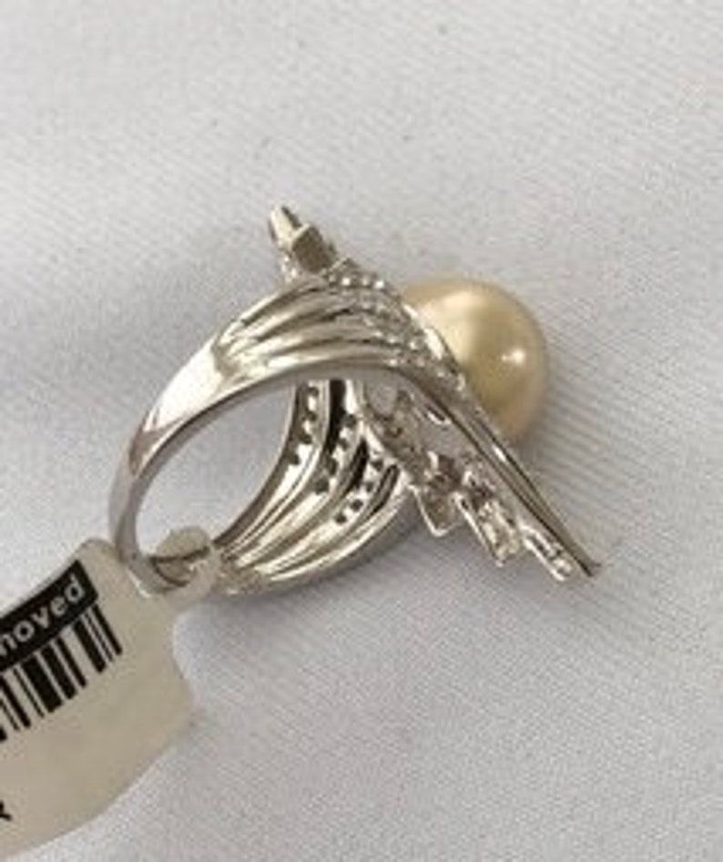 Golden South Sea Cultured Round 11.7mm Pearl Ring with White Topaz /& 925 Silver Rhodium plated