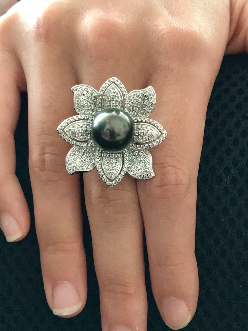 Cultured Tahitian Pearl Ring Floral 12mm Round Natural Colored
