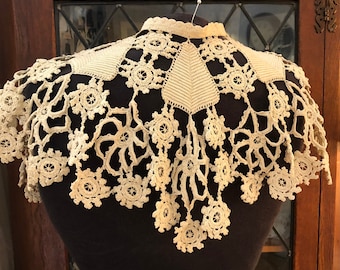 Large antique thread crochet lace collar