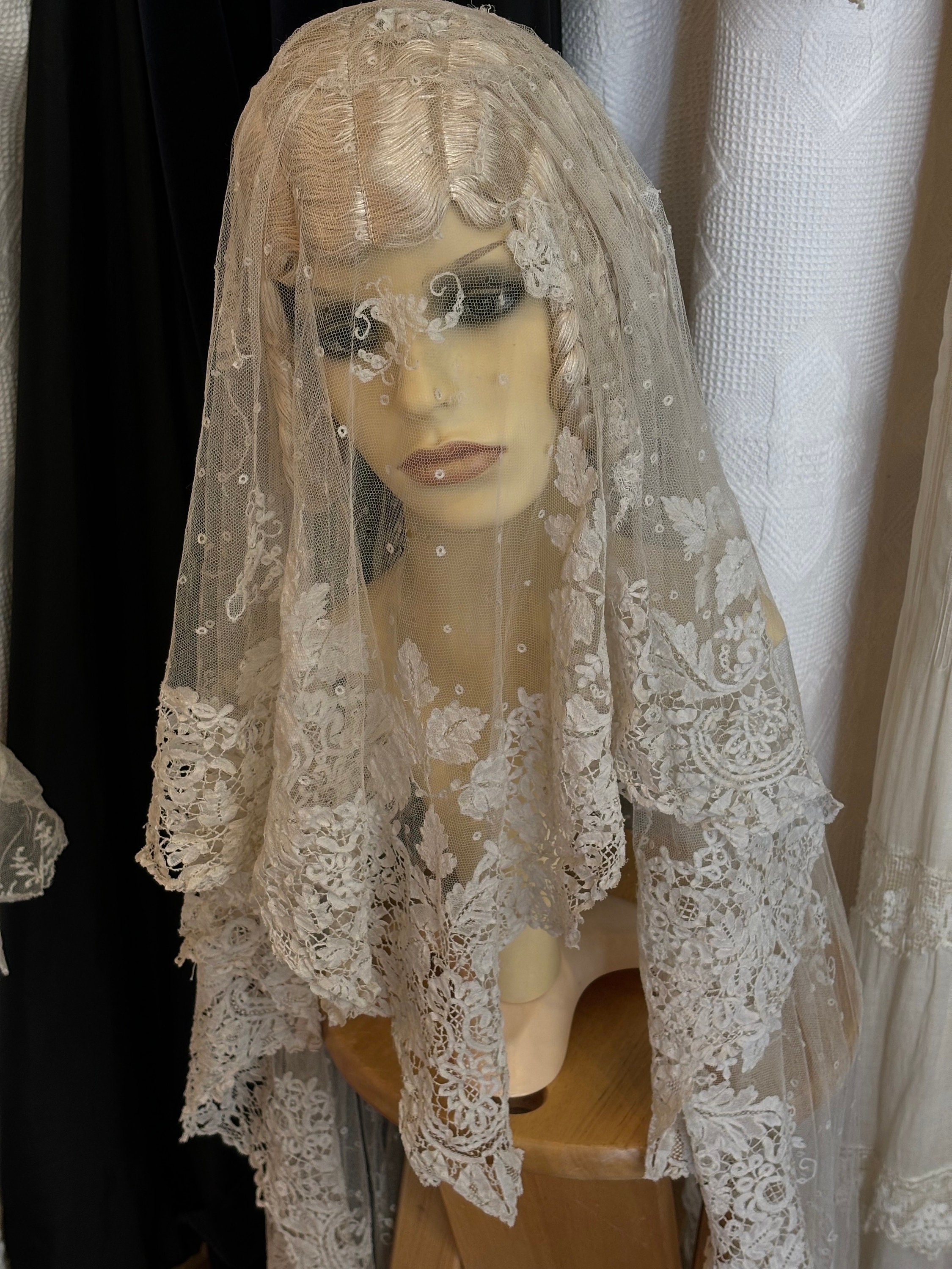Antique Honiton Lace Wedding Veil - Etsy