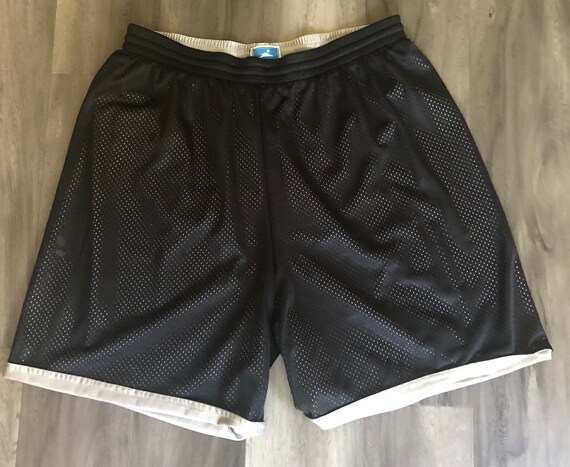 90s minimalist rec shorts black