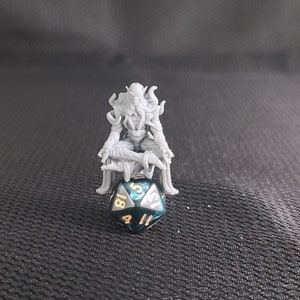 Old Grey Beard Grand Monk  - RESIN - Printed Obsession-, Dungeons and Dragons, Pathfinder, , Frostgrave, Mordheim