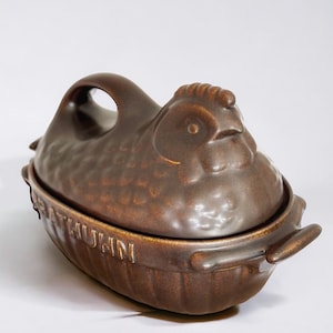 Keramik Midcentury Modern Kasserolle Hahn 1960er Jahre von Melitta Katen