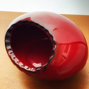 Midcentury Pottery Ashtray Red Glaze Quist Präsente German Ceramic Model 4006 1960s