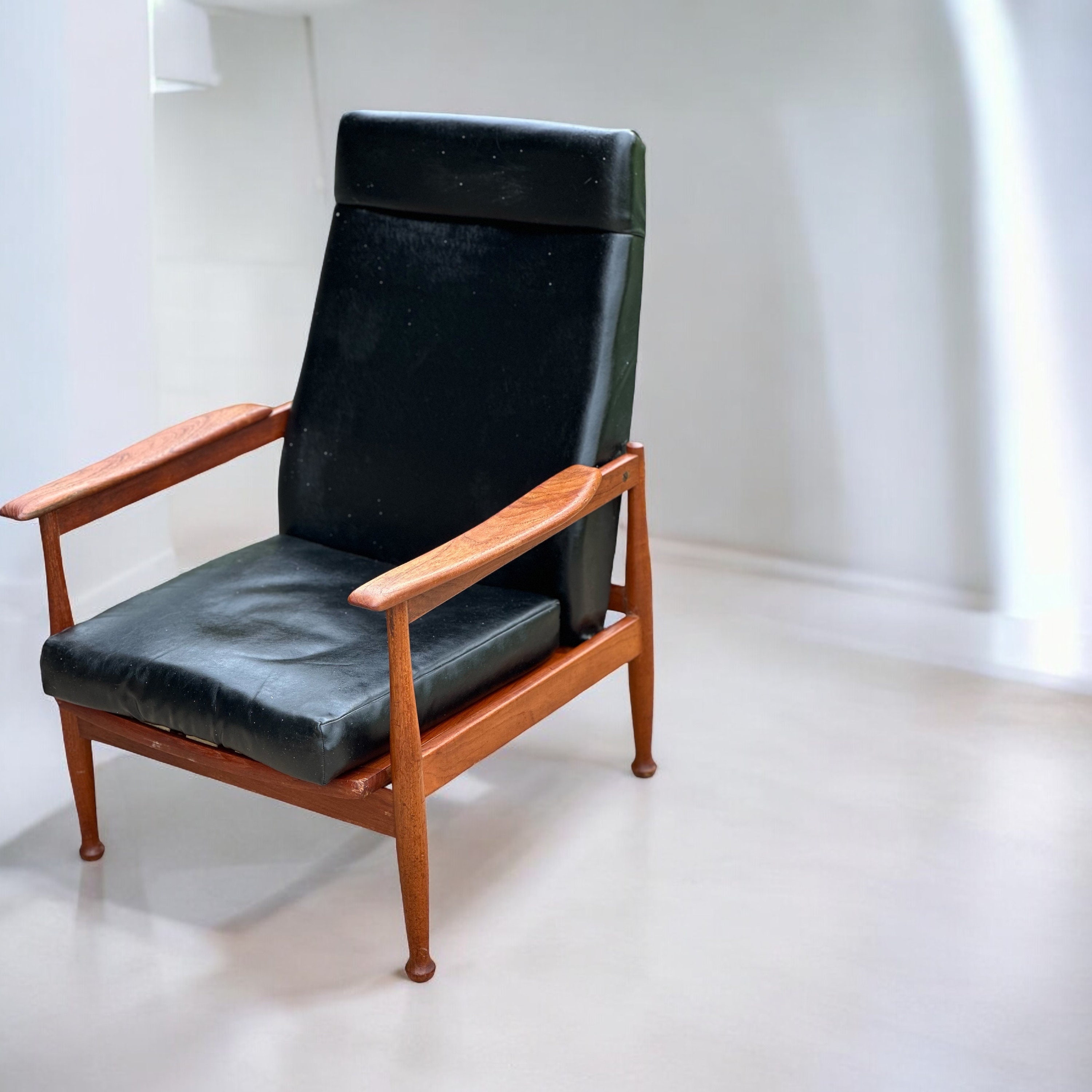 1950 recliner chair discount