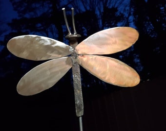 Dragonfly for garden, Garden dragonfly, metal dragonfly for yard, Metal Dragonfly