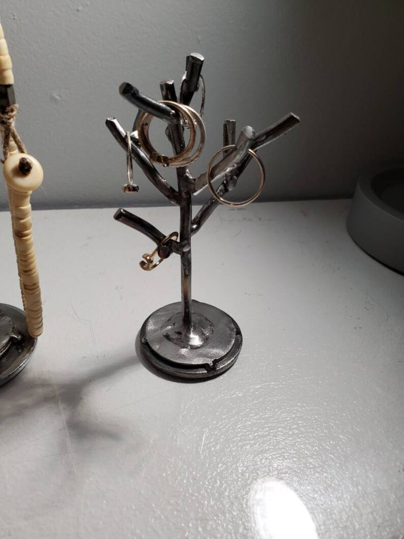 Small Metal Ring Tree