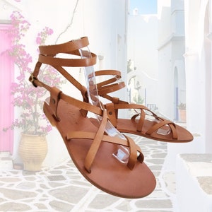 Handcrafted Vegetal Leather Sandal for Women with Ankle Strap-Life Style Summer Light Shoes-Gift Gladiator Fashion Footwear