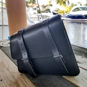 Handcrafted Genuine Vegetal Black Leather Motorcycle Right Side Saddle Bag-Gift Universal and Harley Davidson Sportster Swingarm Bag