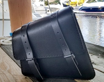 Handcrafted Genuine Vegetal Black Leather Motorcycle Right Side Saddle Bag-Gift Universal and Harley Davidson Sportster Swingarm Bag