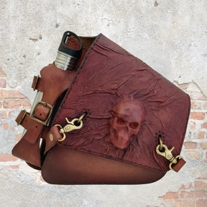 Handcrafted Light Brown Vegetal Leather Embossed Skull Motorcycle Left Side Saddlebag-Harley Davidson Softail-Universal Swingarm Bag
