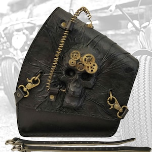 Handcrafted Vegetal Leather Motorcycle Left Side Steampunk Saddlebag-Harley Davidson Softail-Universal Swingarm bag with Skull