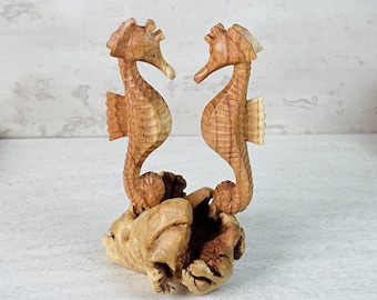 Wooden Seahorse Sculpture, Art, Couple, Love, Parasite Wood, Handicraft, Fish Art, Coastal, Handmade Gift, Home Gift, Thank You Gift