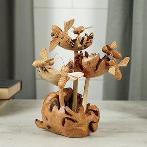 Wooden Bees on Flowers Sculpture, Personalized, Figurine, Handmade Decoration, Wood Carving, Insect Statue, Family Gift, Special Gift