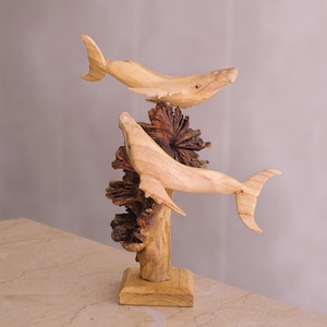 Estatua de ballena de madera, pareja, tallada a mano, escultura de ballena jorobada, figura de animal, talla de madera, decoración náutica, objetos de arte, regalo para pareja