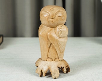 Mother and Baby Jizo Statue, Japanese Buddha, Wood Figurine, Handicraft, Living Room Decor, Custom Gift, Office Decor, Gift for Her, Art