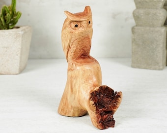 Owl on Tree Figurine, Parasite Wood Sculpture, Hand Carved Bird Statue, Kids Room Decor, Ornament, Burl Wood, Bird Lover Gift, Gift for Him