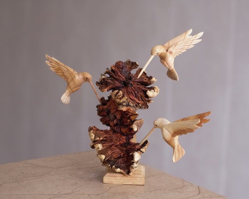 Wooden Hummingbirds Sculpture, Three Bird Statue, Wood Carving, Colibri Ornament, Handmade Decor, Rustic Statue, Tropical Decor, Mothers Day