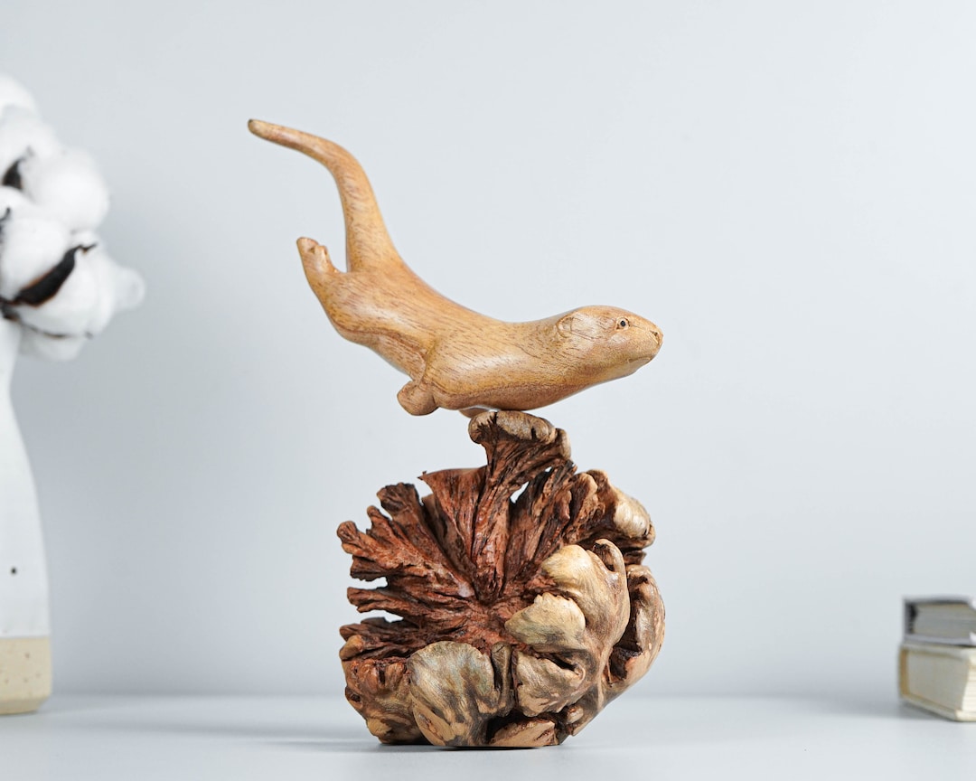 Wooden Otter Sculpture, Cute Animal, Swimming, Natural, Wildlife