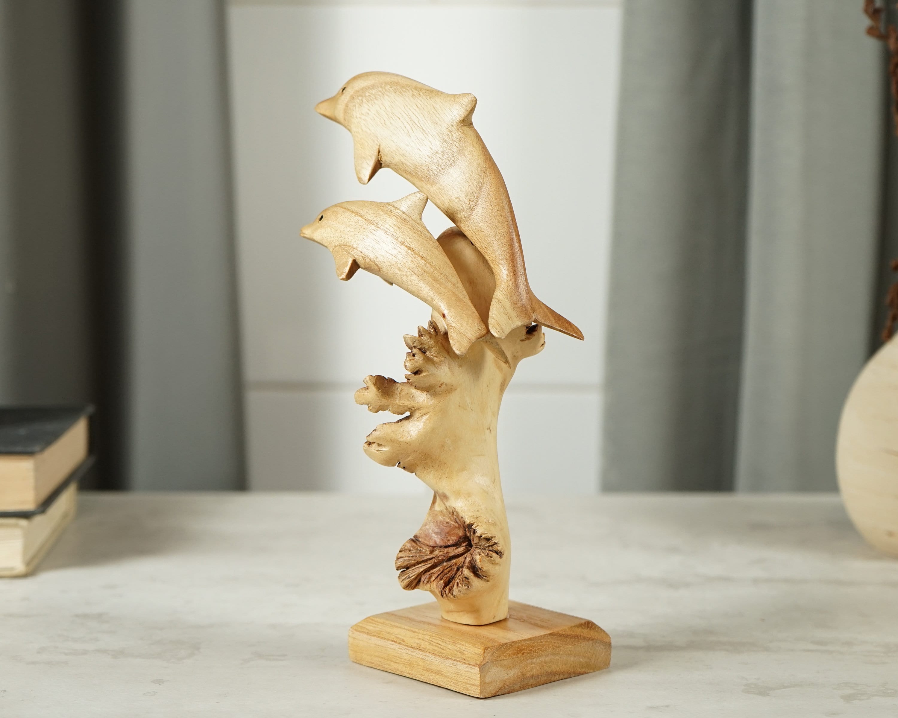 Hawaiiコアウッド ハンドメイド イルカ 木製イルカ彫刻 高さ約41cm