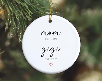 Décoration de Noël personnalisée de maman à Gigi, Cadeaux pour la première fois de grand-mère, Nouveau cadeau Gigi, Décoration de Noël promue à Gigi, Création de Gigi,