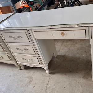 French Provincial Desk