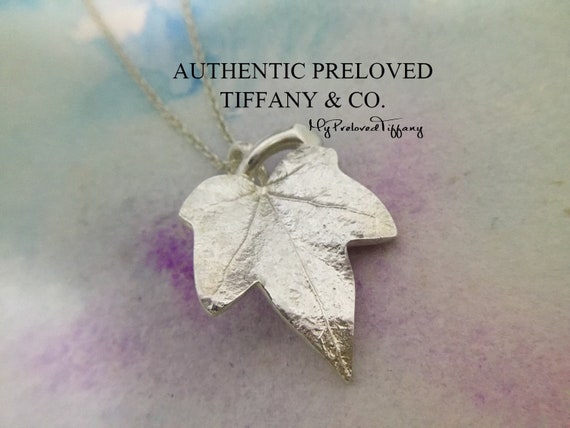 Vintage Maple Leaf Necklace - Etsy 