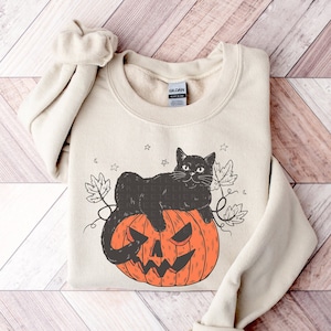 Halloween Sweatshirt, Cute Halloween Black Cat Sweatshirts, Spooky Pumpkin Halloween Shirt Crewneck Pullover Sweater,Trendy Halloween Outfit