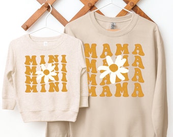 MAMA MINI DAISY Sweatshirt Groovy Mommy and Me Daisy Sweatshirts Retro Matching Mother Daughter Shirt Cute Outfits Mothers Day Gift For Mama