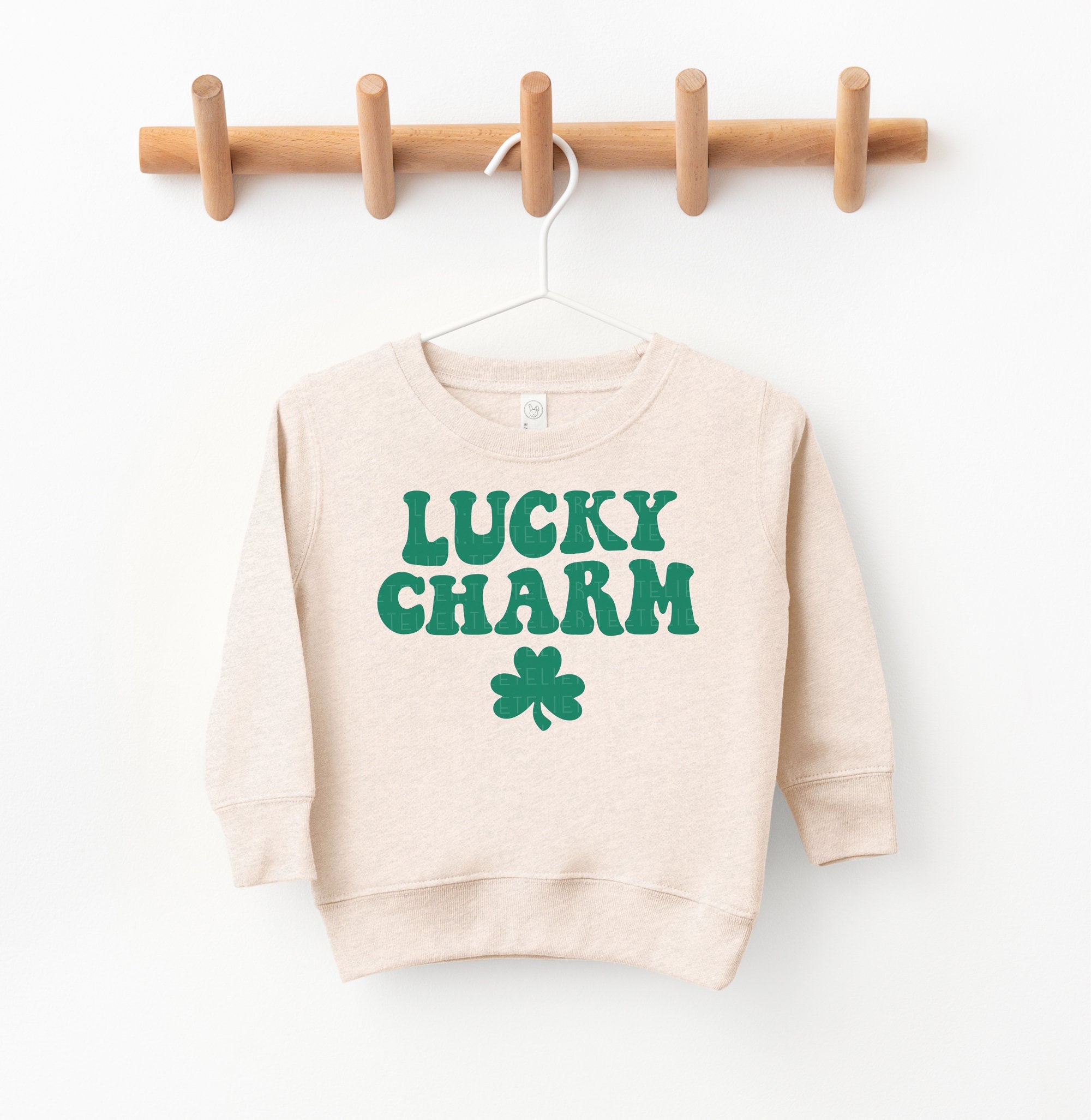 Chicago blackhawks st patrick's day forever lucky shirt, hoodie, sweater,  long sleeve and tank top