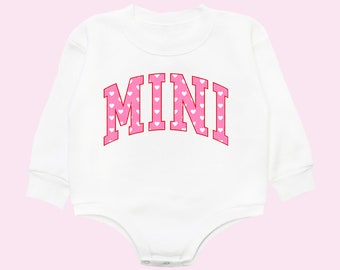 Mini Sweatshirt Valentines Day Sweatshirt Baby Sweatshirt Fleece Bubble Romper Newborn Gift Pregnancy Reveal Cute Vday Matching Mama Mini