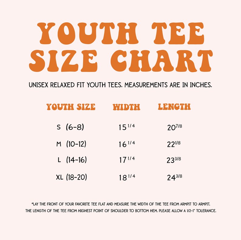 Puede incluir: Una tabla de tallas para camisetas para j&oacute;venes, que muestra las tallas S a XL con las medidas de ancho y largo correspondientes en pulgadas. La tabla tiene el t&iacute;tulo "Youth Tee Size Chart" y  incluye el texto "Unisex Relaxed Fit Youth Tees. Measurements are in inches."