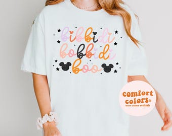 Camiseta Bibbidi Bobbidi Boo Camiseta con orejas de ratón de Halloween Camiseta de vacaciones en los parques de WDW Camiseta espeluznante linda de otoño El lugar más feliz de la Tierra Colores cómodos®