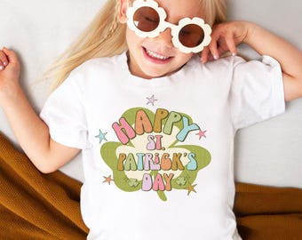 Happy St Patricks Day Shirt For Kids,Toddlers Groovy St Paddys Shamrock T-Shirt,St Patty's Day,Cute Retro Four Leaf Clover Lucky Rainbow Tee