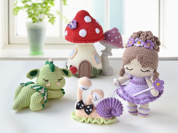 Bambola dormiente Neonato Pupazzo Handmade Amigurumi Uncinetto Crochet  Knitting