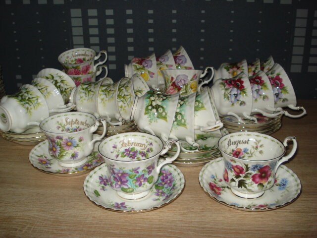 Royal Albert Flower of the Month tea cup and saucer from different months series, the edges are also in beautiful condition