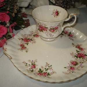 Royal Albert Lavender Rose sandwich plate with tea cup in beautiful condition, including the edges