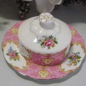 Royal Albert Lady Carlyle Round Butter Dish in Beautiful, Perfect Condition